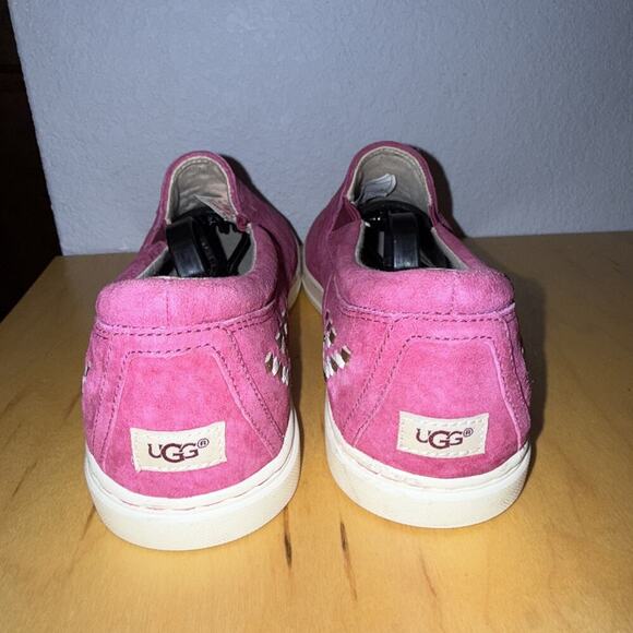 UGG Kitlyn Charm Slip on Purple Sneaker Shoes Women's Size 8 1097029 - Picture 6 of 8